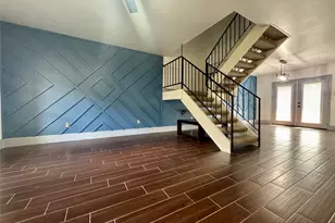 10010 Knoboak Dr, Houston, TX 77080 - Photo 9