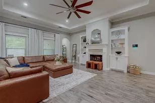 8385 Vaquero Dr, Beaumont, TX 77713 - Photo 5