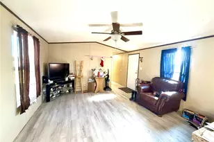 310 Beaks Ave, Eagle Lake, TX 77434 - Photo 17