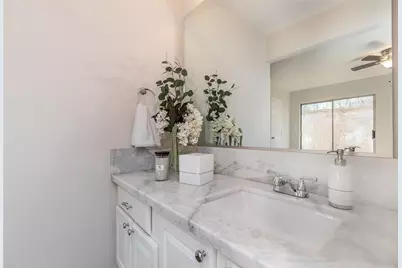 46 N Deerfoot Circle, The Woodlands, TX 77380 - Photo 17