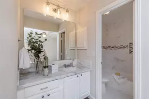 46 N Deerfoot Cir, The Woodlands, TX 77380 - Photo 15