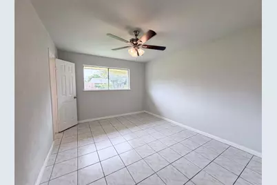12510 Daventry Lane, Houston, TX 77039 - Photo 13