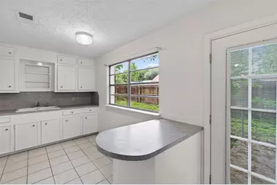 418 Texas Street, Tomball, TX 77375 - Photo 29