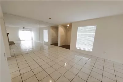 9809 Richmond Avenue #F14, Houston, TX 77042 - Photo 11