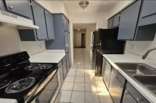 9809 Richmond Ave, Houston, TX 77042 - Photo 9