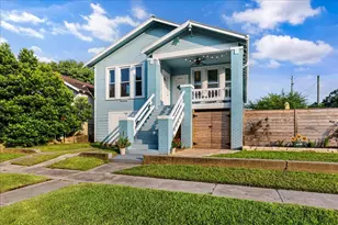 4627 Ave P 1/2 Ave, Galveston, TX 77551 - Photo 3