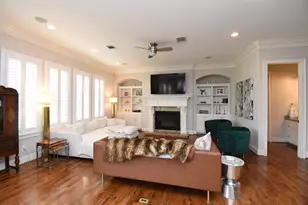 1126 W West 16th St, Houston, TX 77008 - Photo 21