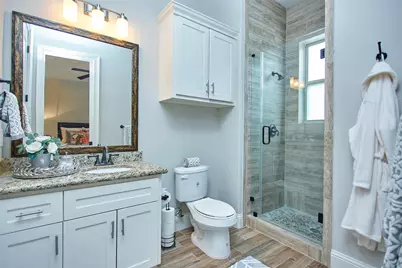 1126 W West 16th Street #F, Houston, TX 77008 - Photo 13