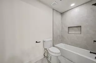 507 Commodore Way, Houston, TX 77079 - Photo 33