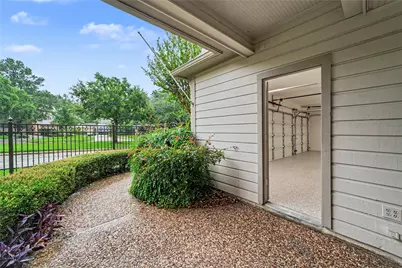 507 Commodore Way, Houston, TX 77079 - Photo 47