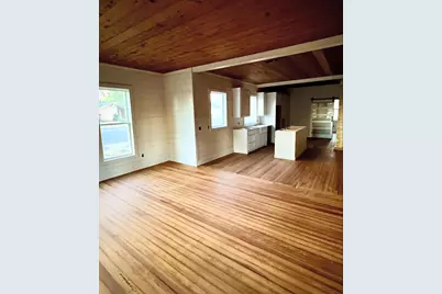 502 Upton Avenue, Schulenburg, TX 78956 - Photo 3