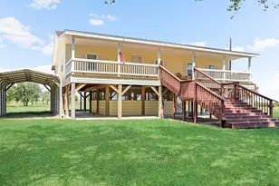 7839 S Gulfway Dr, Port Arthur, TX 77655 - Photo 3