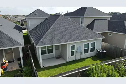 11822 Beachberry Drive, Houston, TX 77034 - Photo 9