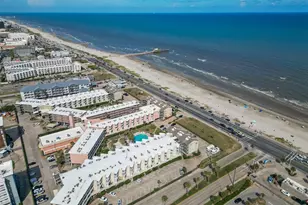 6300 Seawall Blvd, Galveston, TX 77551 - Photo 31