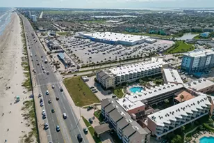 6300 Seawall Blvd, Galveston, TX 77551 - Photo 27