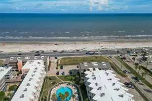 6300 Seawall Blvd, Galveston, TX 77551 - Photo 3