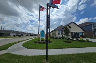 1423 Friendship Trl, Seabrook, TX 77586 - Photo 11