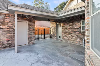 12511 Oakcroft Drive, Houston, TX 77070 - Photo 9