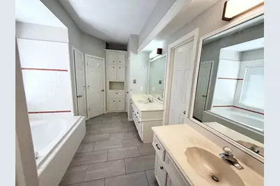 12511 Oakcroft Drive, Houston, TX 77070 - Photo 21