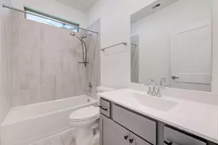 18815 River Overlook Ct, Cypress, TX 77433 - Photo 17
