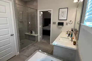 4007 Centre Meadow Way, Houston, TX 77043 - Photo 35