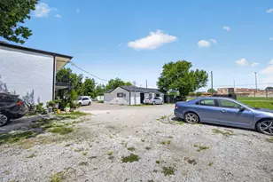 911 Michigan St, Houston, TX 77587 - Photo 9