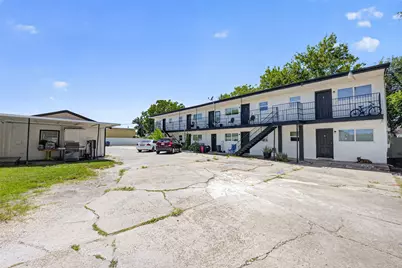 911 Michigan Street #8, Houston, TX 77587 - Photo 5