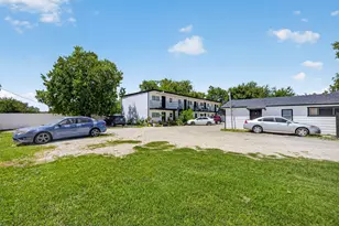 911 Michigan St, Houston, TX 77587 - Photo 7