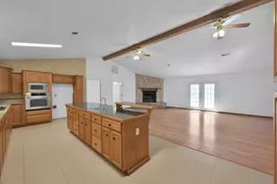 121 Magnolia Blvd, New Caney, TX 77357 - Photo 13