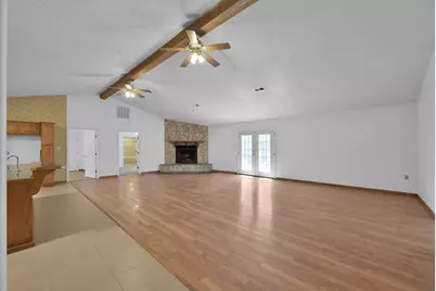121 Magnolia Boulevard, New Caney, TX 77357 - Photo 5
