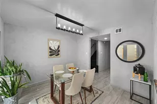 6425 Burgoyne Rd, Houston, TX 77057 - Photo 13