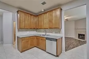 11206 Glenforest Dr, Montgomery, TX 77356 - Photo 13