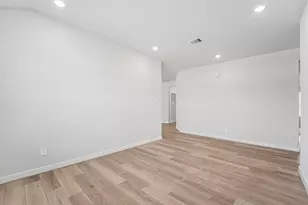 2702 Chancellor, Rosenberg, TX 77471 - Photo 5