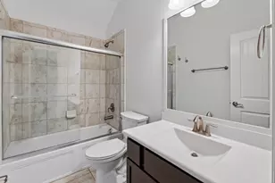 63 W Deer River Circle, The Woodlands, TX 77389 - Photo 39