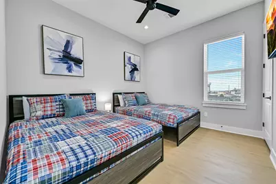 16728 West Beach Road, Jamaica Beach, TX 77554 - Photo 37