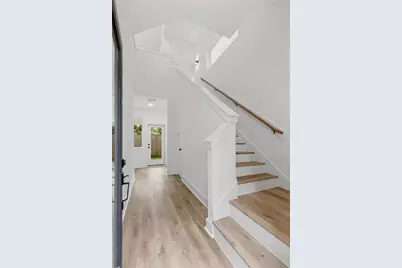 812 Elkhart Street #B, Houston, TX 77091 - Photo 3