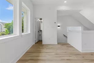 812 Elkhart St, Houston, TX 77091 - Photo 11