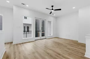 812 Elkhart St, Houston, TX 77091 - Photo 7