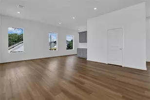 209 Edgewood St, Houston, TX 77011 - Photo 33
