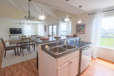 4106 Temprano, Galveston, TX 77554 - Photo 27