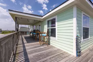 4106 Temprano, Galveston, TX 77554 - Photo 11