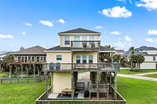 4114 Courageous Ln, Galveston, TX 77554 - Photo 47