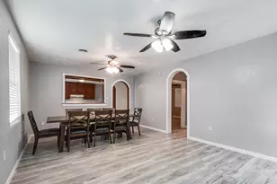 3201 Iowa St, Baytown, TX 77520 - Photo 13