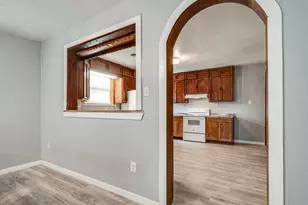 3201 Iowa St, Baytown, TX 77520 - Photo 15