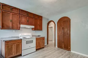 3201 Iowa St, Baytown, TX 77520 - Photo 19