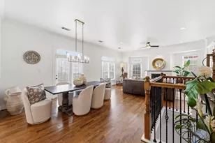 1647 Bonnie Brae St, Houston, TX 77006 - Photo 5