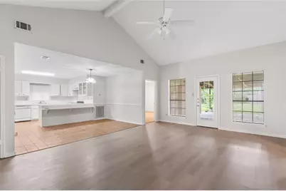 7935 Yellow Pine Drive, Houston, TX 77040 - Photo 7