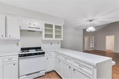 7935 Yellow Pine Drive, Houston, TX 77040 - Photo 9