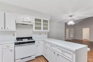 7935 Yellow Pine Dr, Houston, TX 77040 - Photo 9