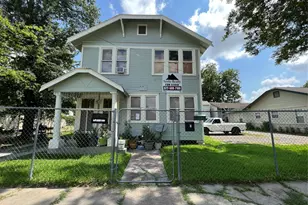 6823 Ave E, Houston, TX 77011 - Photo 1